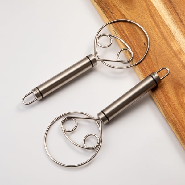 Магическата Бъркалка от Неръждаема Стомана